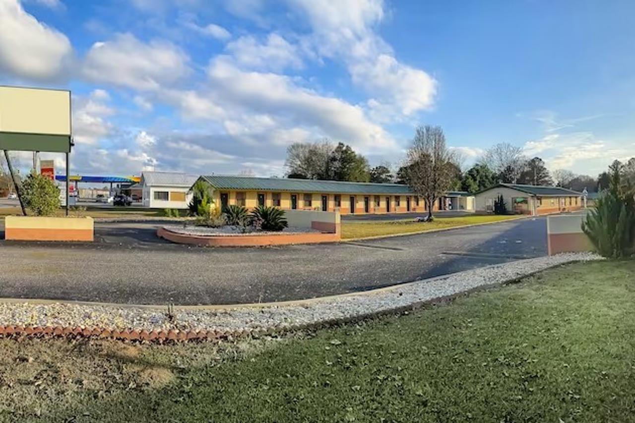Hotel O Tallassee Hwy 14 エクステリア 写真